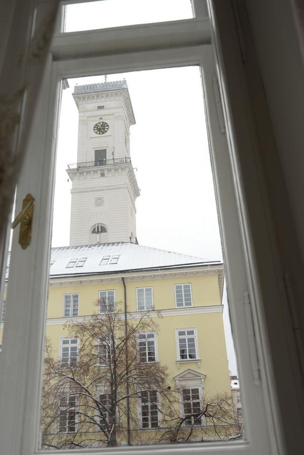 Free People Hostel Lviv Exterior photo